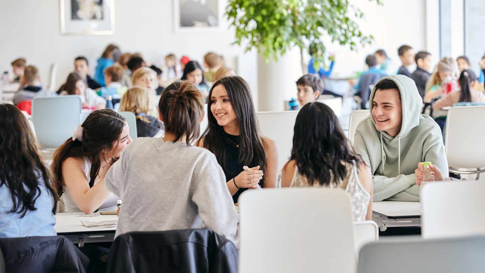 photo of students in the cafeteria