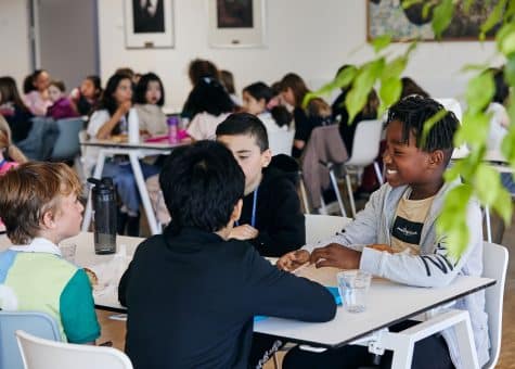 photo of students in the cafeteria