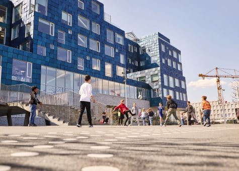 photo of students playing in the CIS campus