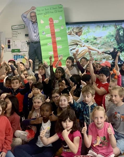 primary students celebrating the million tree project